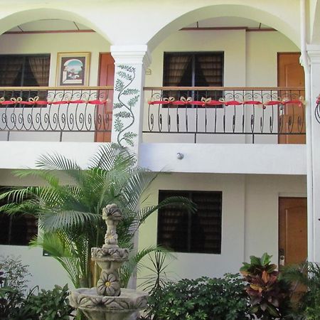 Hotel Villa Serena Escalon ซานซัลวาดอร์ ภายนอก รูปภาพ