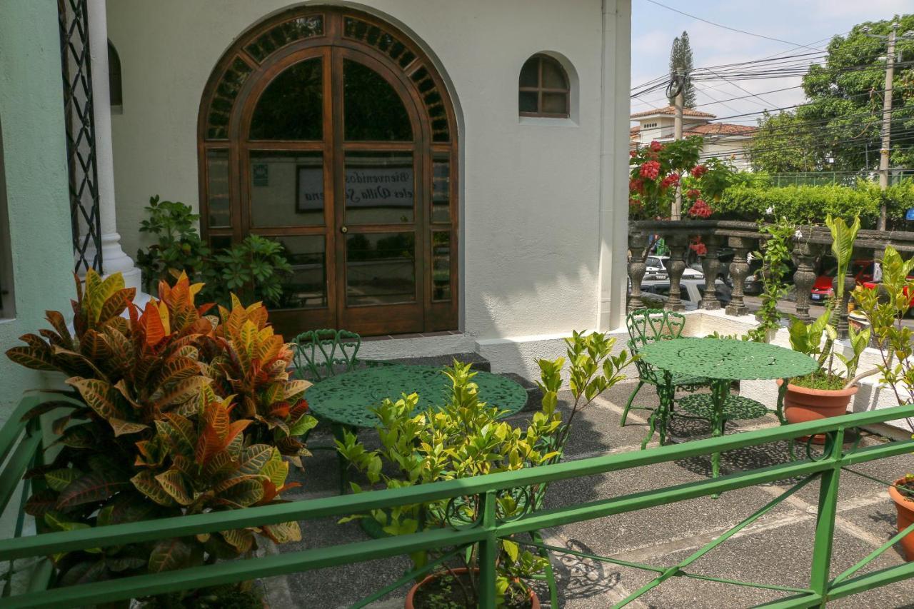Hotel Villa Serena Escalon ซานซัลวาดอร์ ภายนอก รูปภาพ