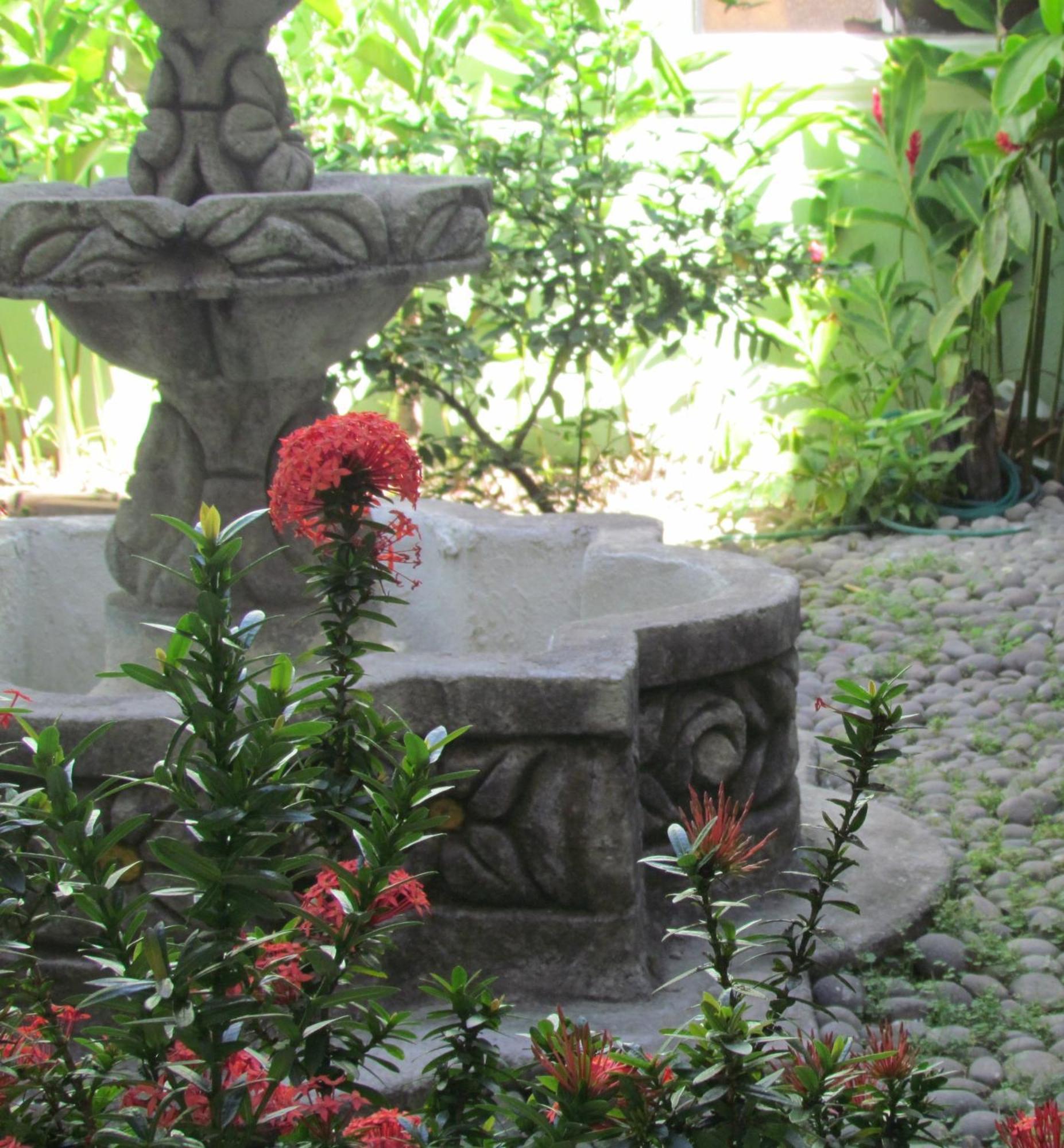 Hotel Villa Serena Escalon ซานซัลวาดอร์ ภายนอก รูปภาพ